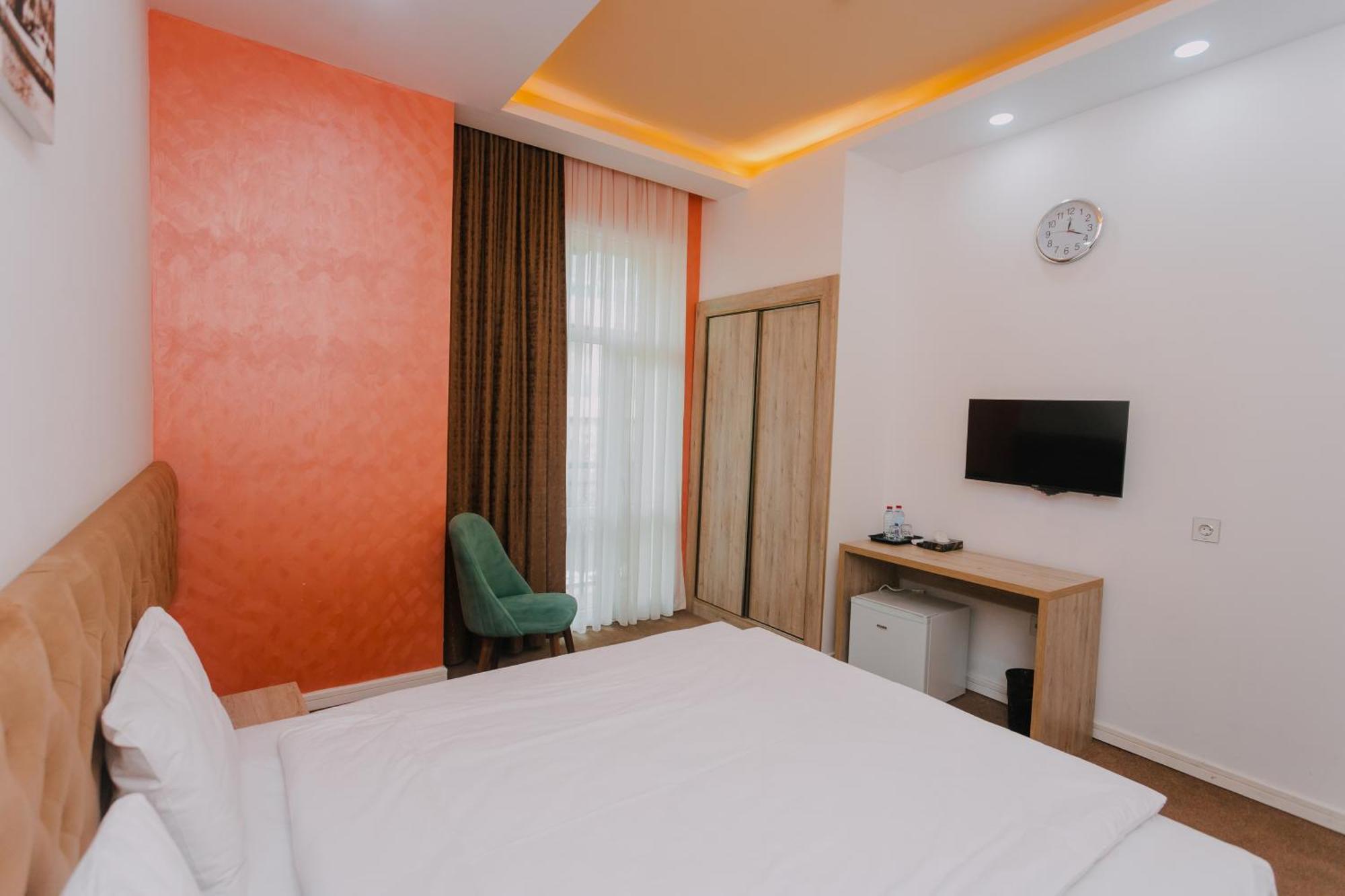 Madina-Zamzam Halal Hotels Group Bakoe Buitenkant foto