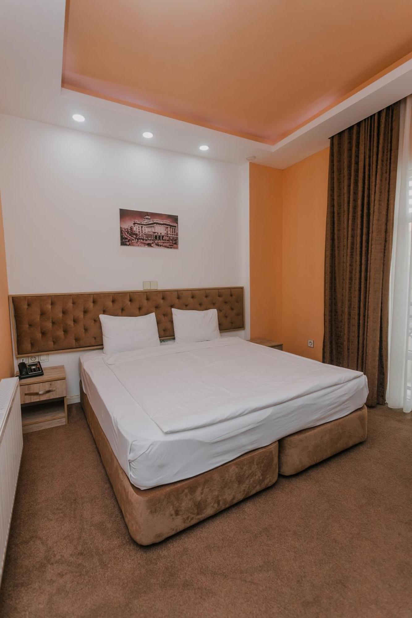 Madina-Zamzam Halal Hotels Group Bakoe Buitenkant foto
