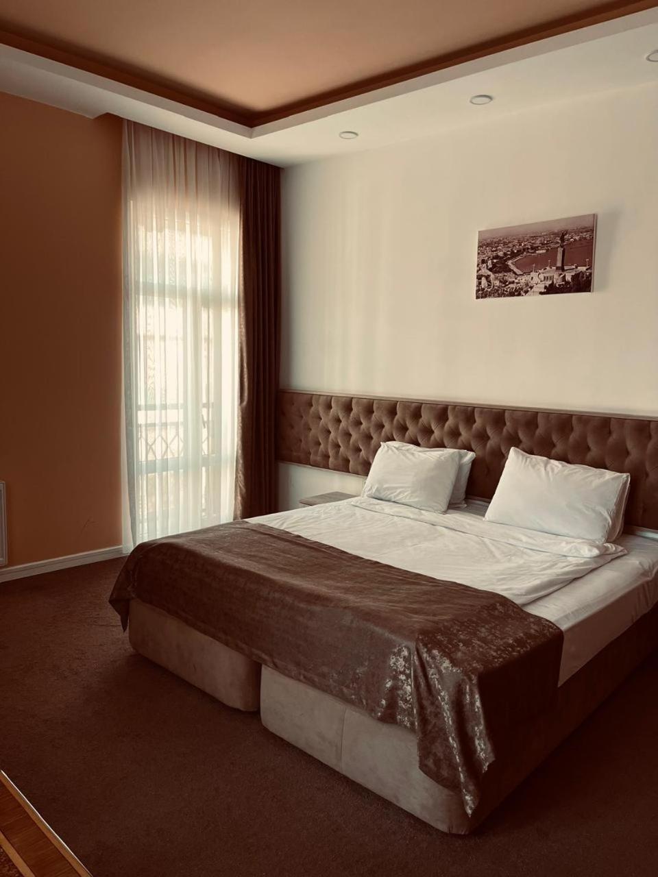 Madina-Zamzam Halal Hotels Group Bakoe Buitenkant foto